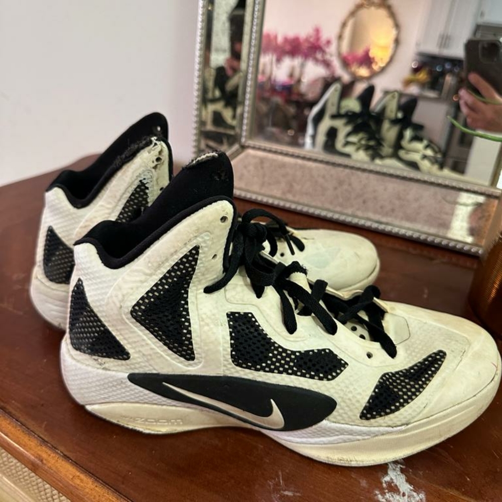 Nike basketball shoes